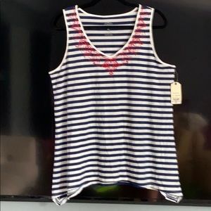 HORIZONTAL STRIPES V-NECK  SLEEVELESS TUNIC TOP LIGHTLY EMBROIDERED NECKLINE